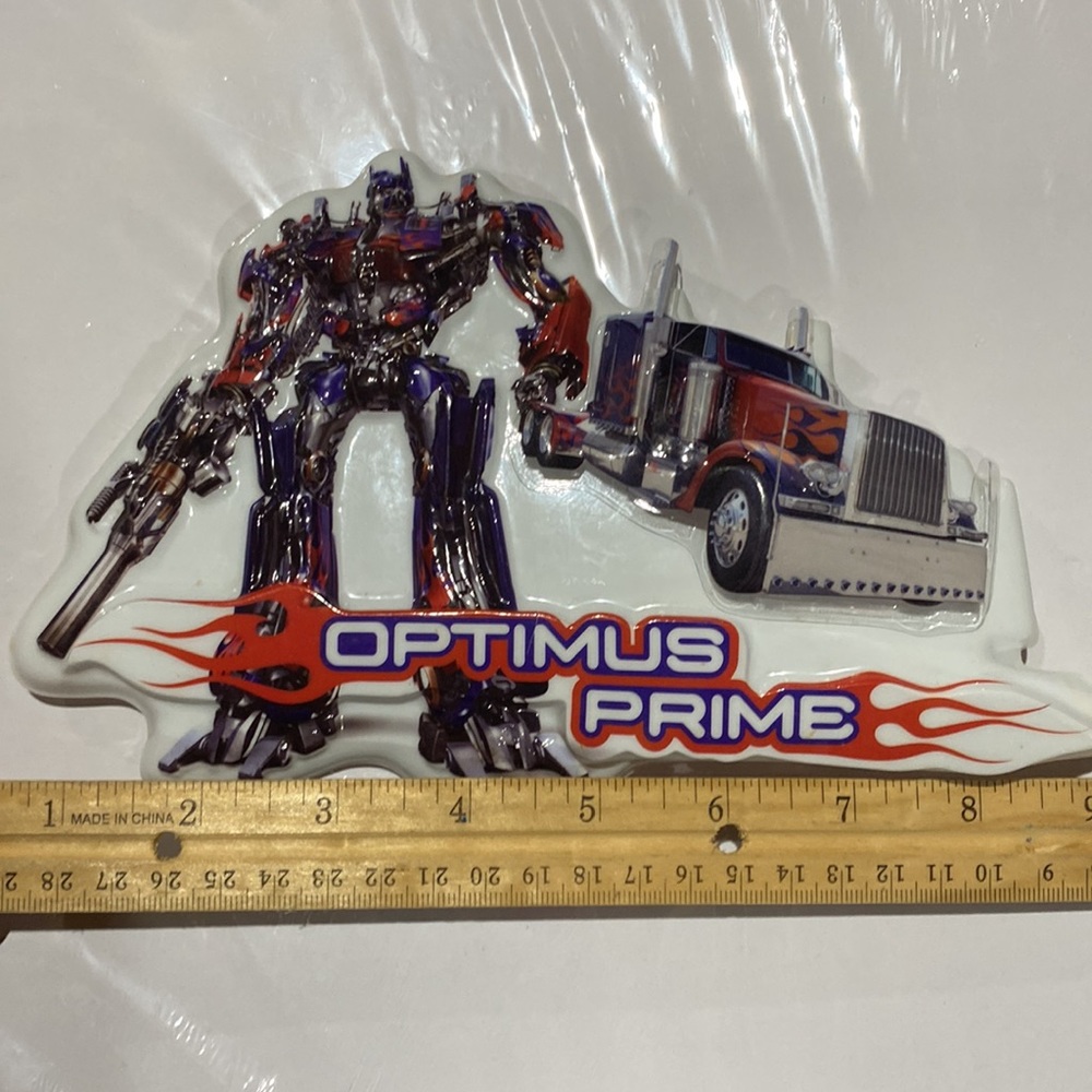 Retro 2007 Transformers Optimus prime pop tops birthday cake topper 3D fun!
